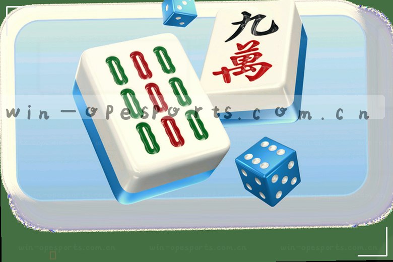 绿茵场上球员飞身铲球